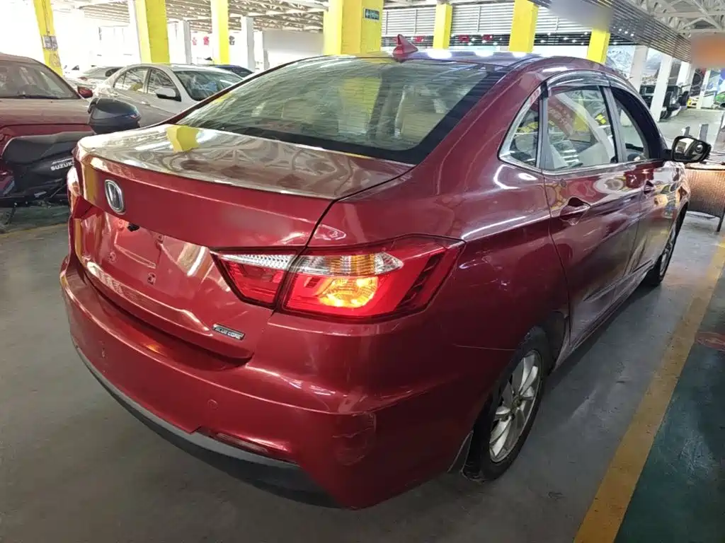 Changan Yuexiang V7 2015 — фото 7
