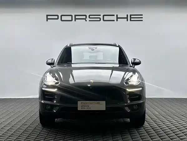 Porsche Macan 2017