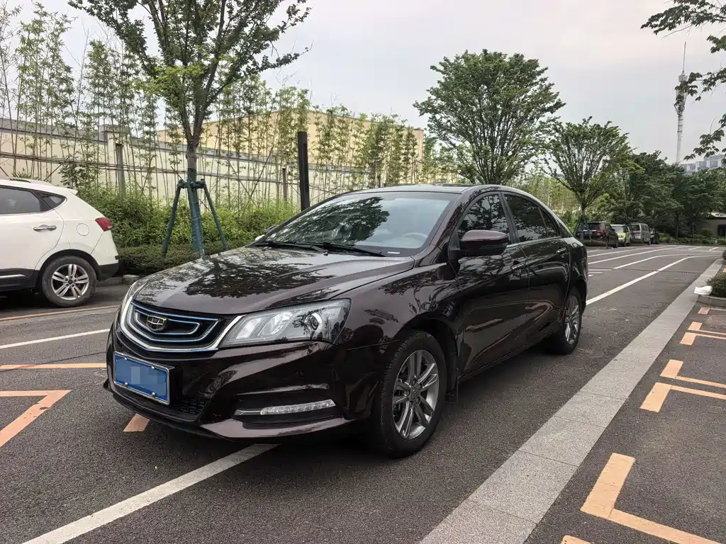 Geely Emgrand 2017 — фото 1