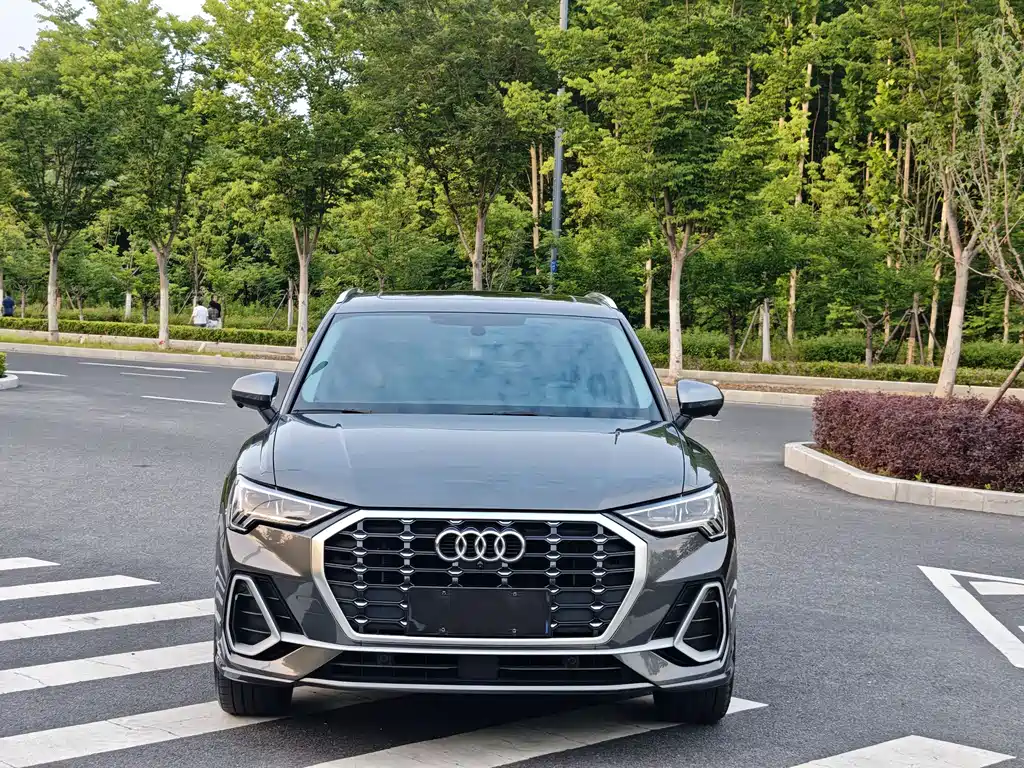 Audi Q3 2023 — фото 2