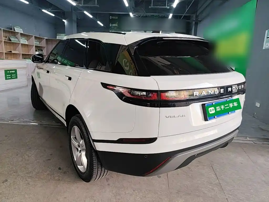 Land Rover Velar 2023 — фото 5