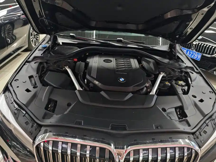 BMW 7 Series 2020 — фото 10