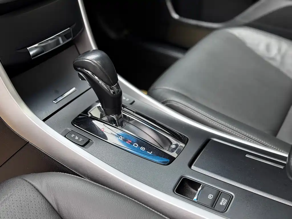 Honda Accord 2014 — фото 14