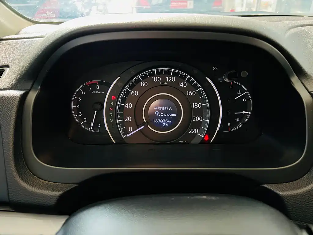 Honda CR-V 2015 — фото 16