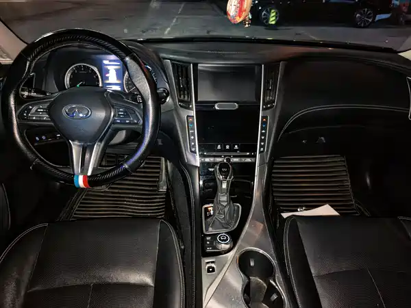 Infiniti Q50L 2018