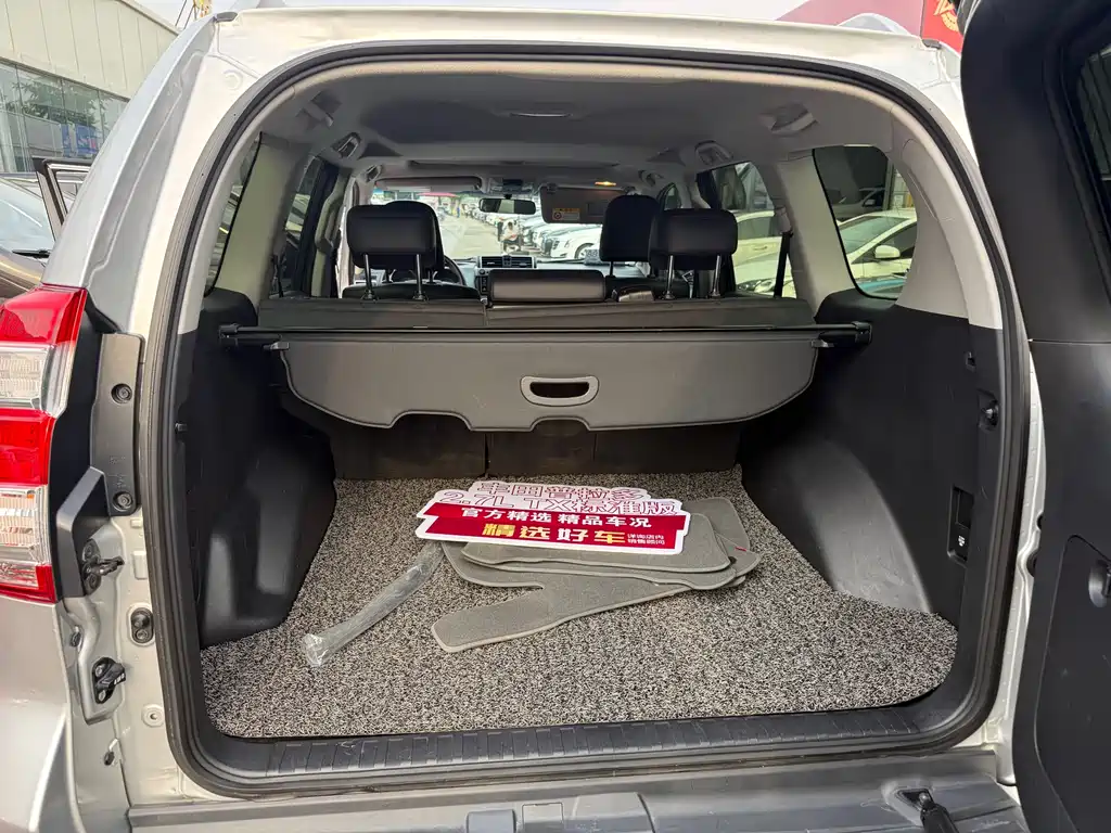 Toyota Prado 2017 — фото 11