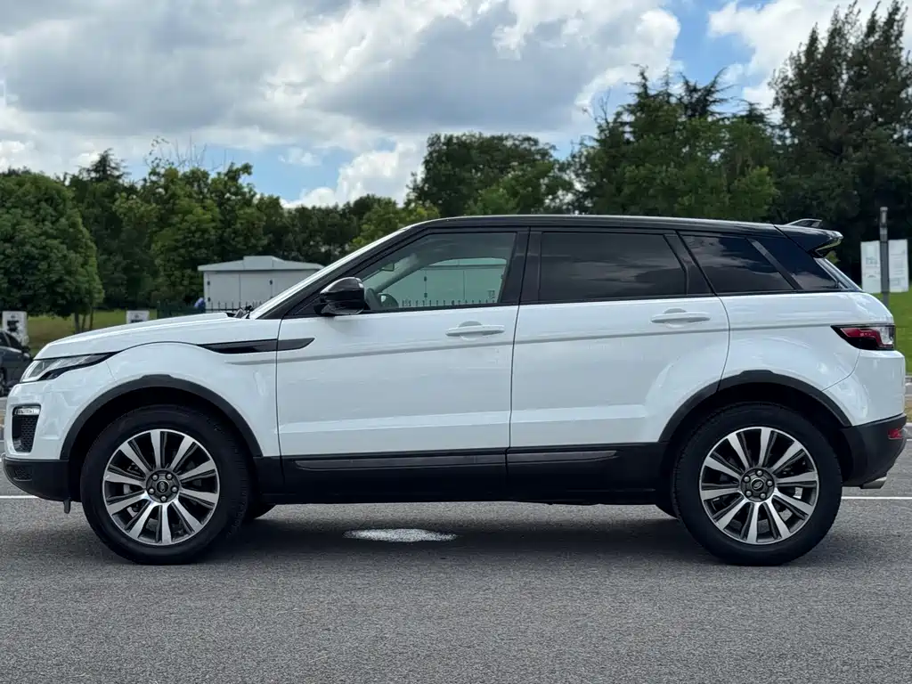 Land Rover Range Rover Evoque 2019 — фото 7