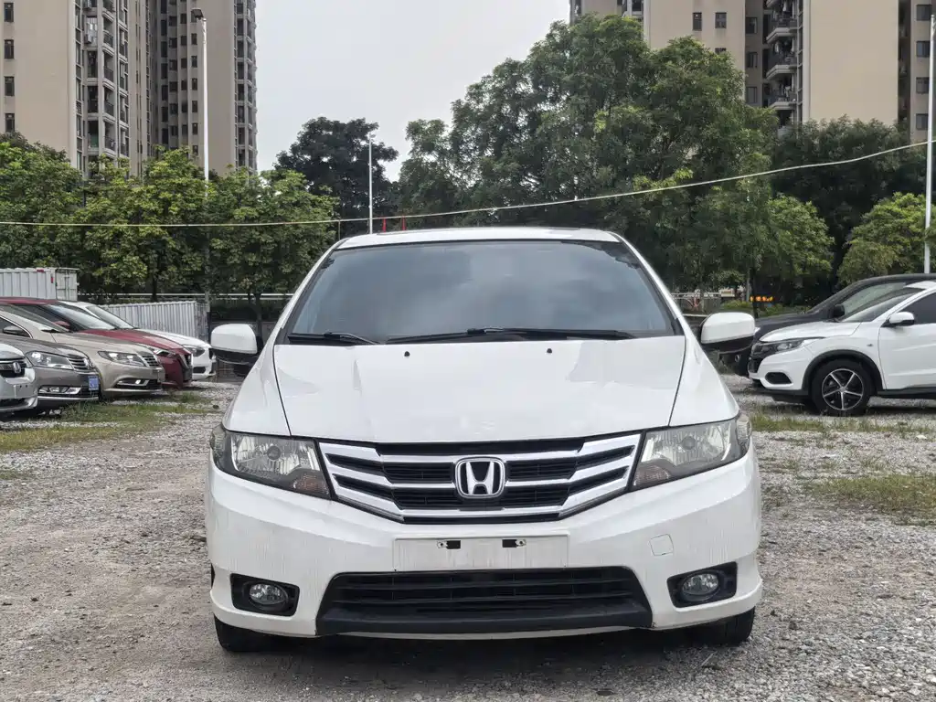 Honda City Classic 2015 — фото 2