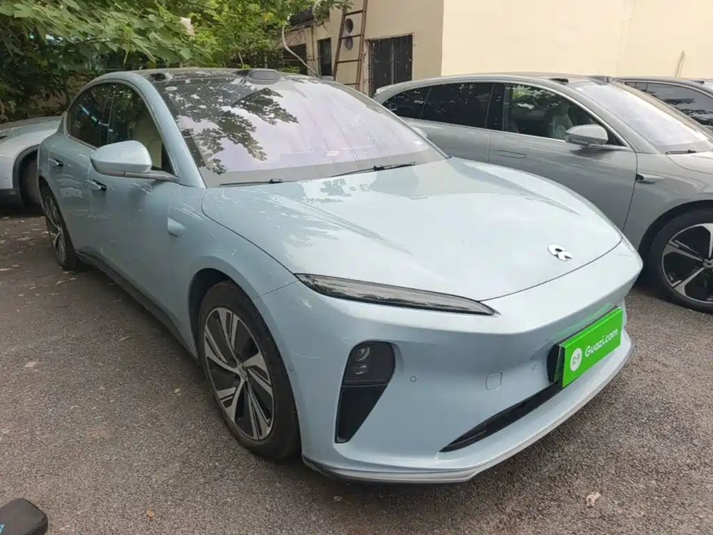 NIO ET5 2025