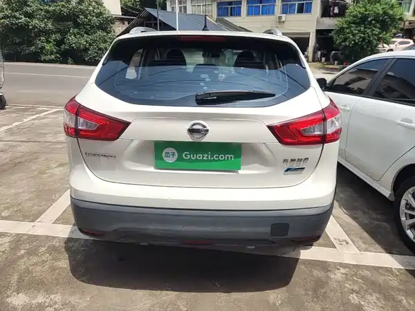 Nissan Qashqai 2016