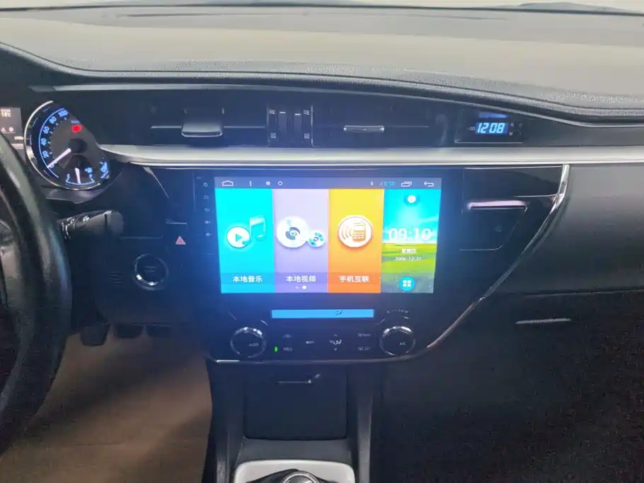Toyota Corolla 2016 — фото 13