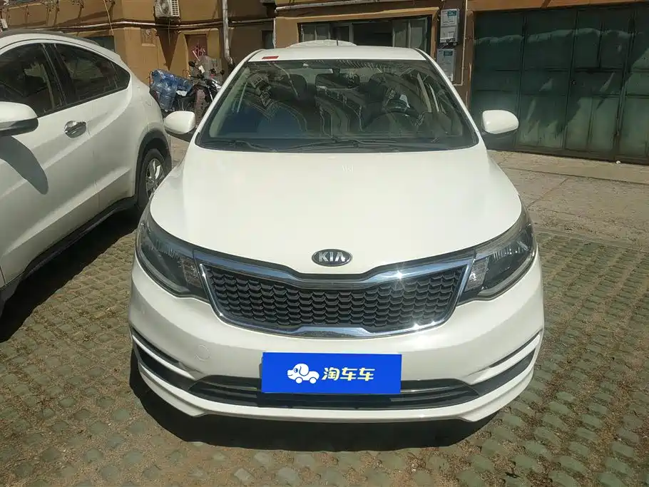 Kia K2 2015