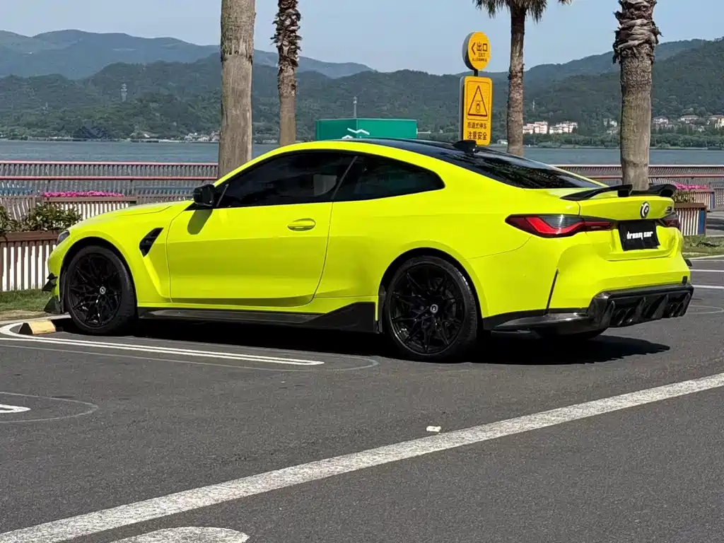 BMW M4 2021 — фото 6