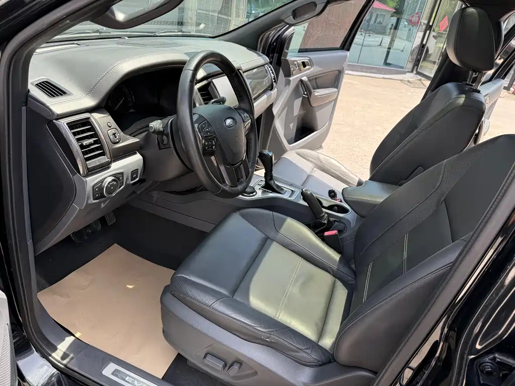 Ford Everest 2016
