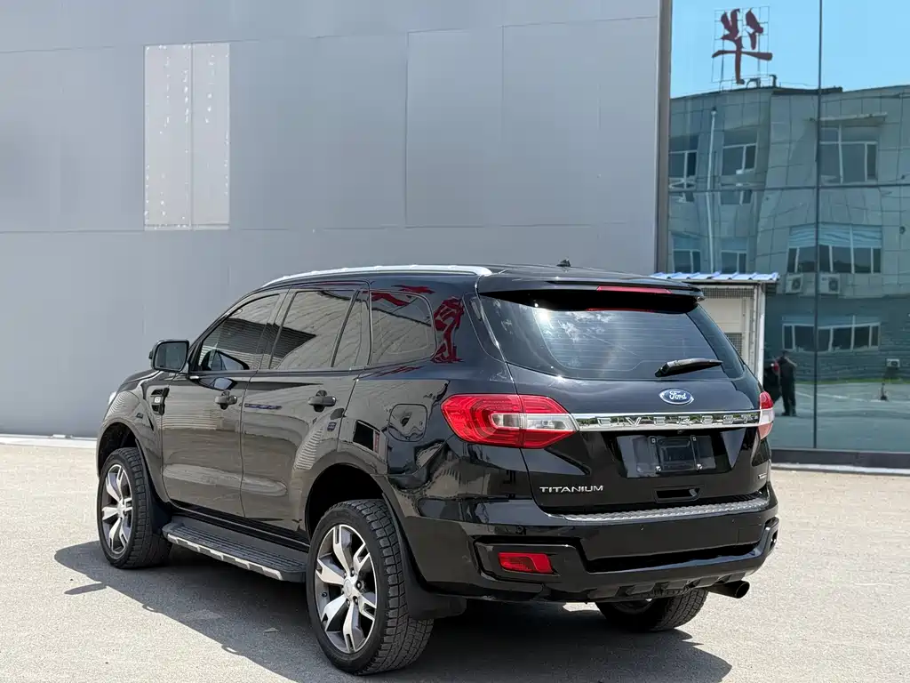 Ford Everest 2016