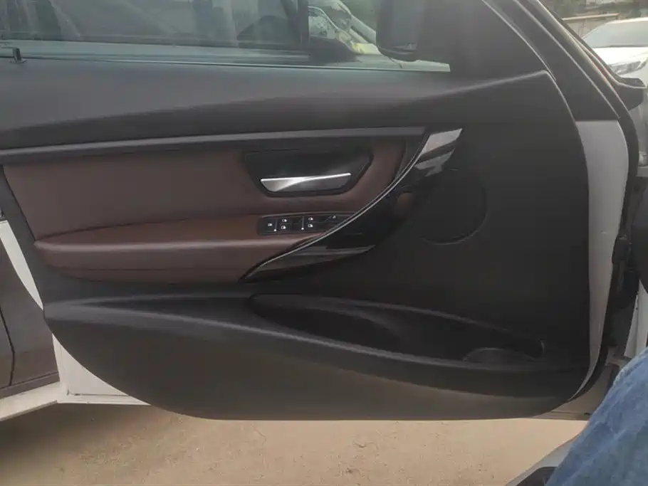 BMW 3 Series 2019