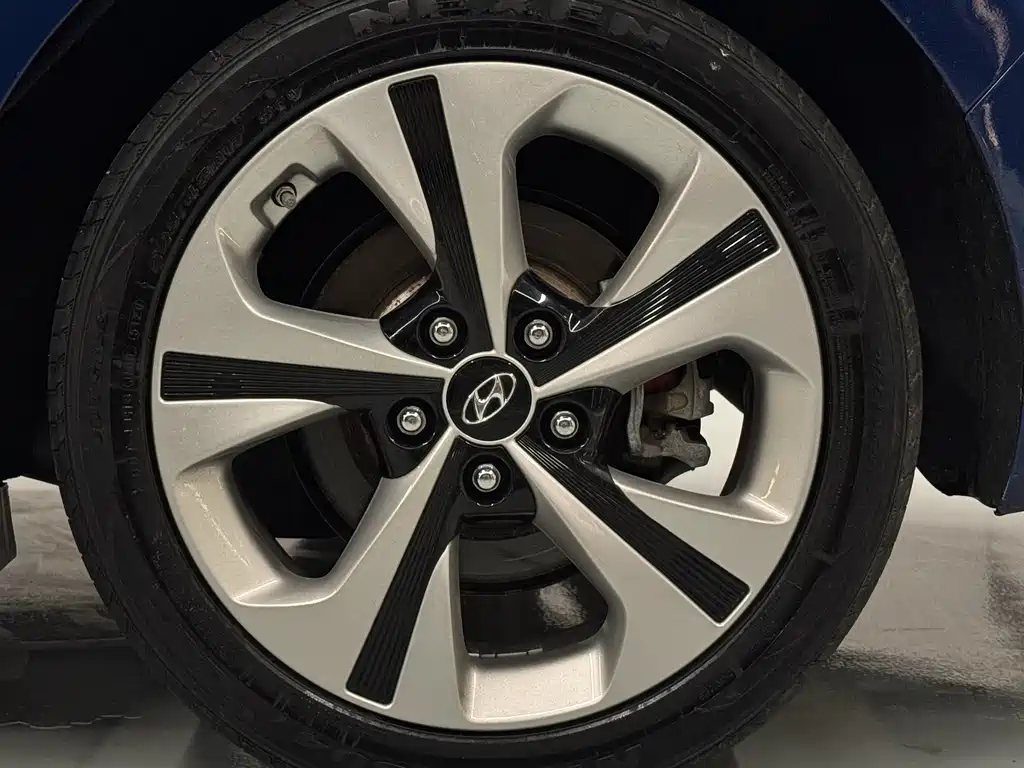 Hyundai Fista 2019 — фото 11