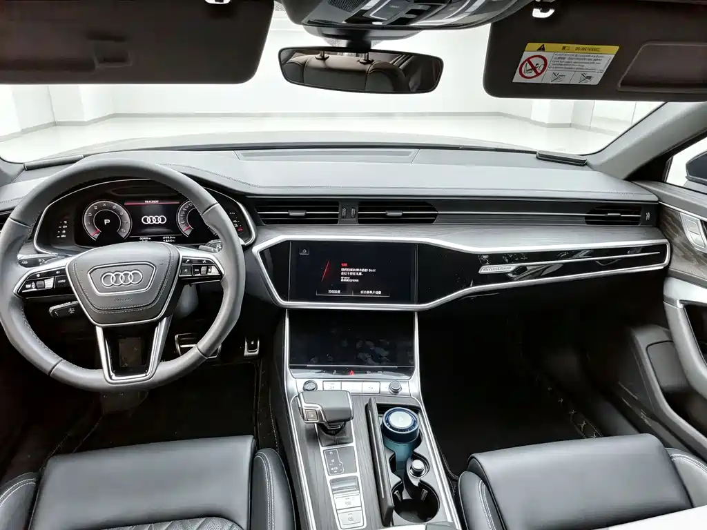 Audi A6L 2025