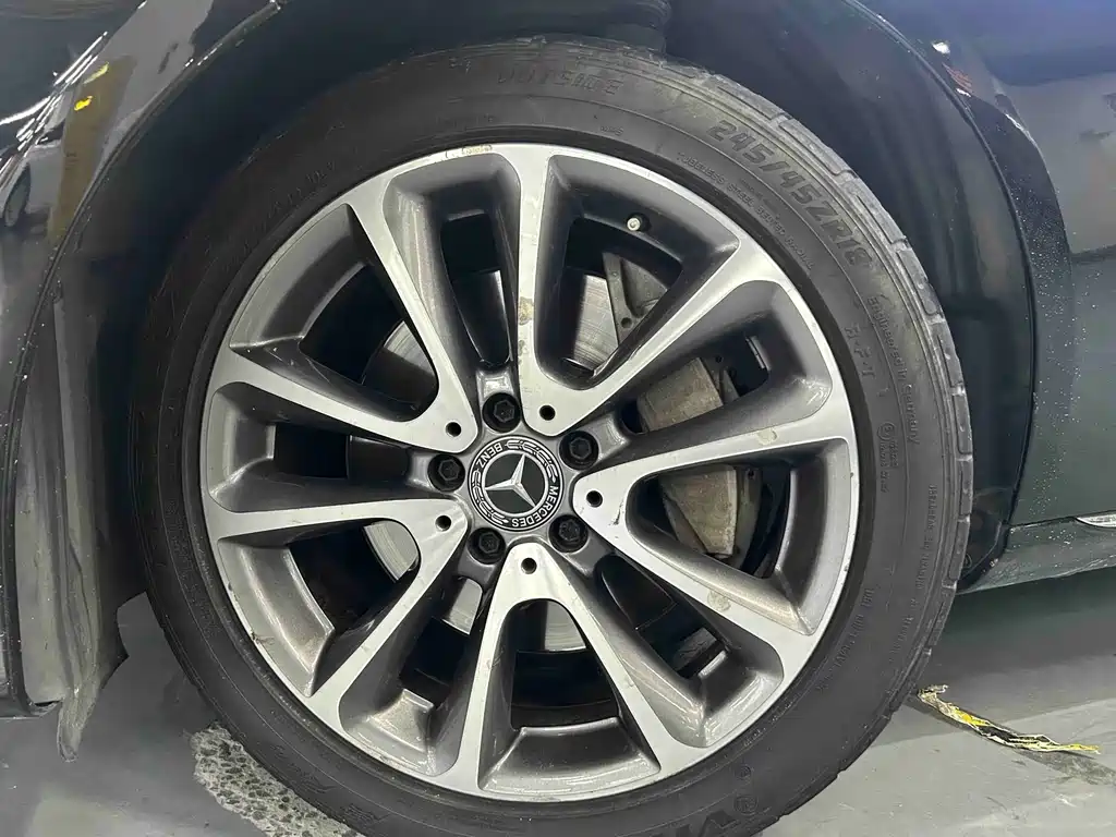 Mercedes-Benz E-Class 2018