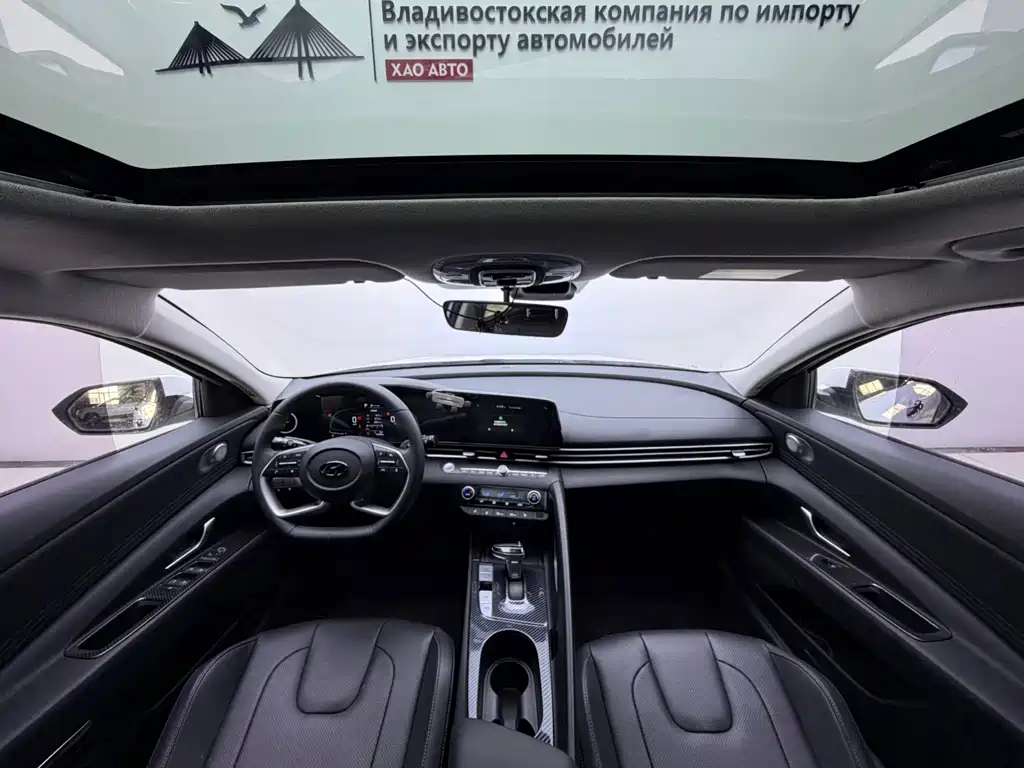 Hyundai Elantra 2023 — фото 20