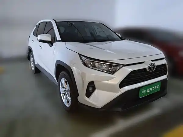 Toyota RAV4 2025