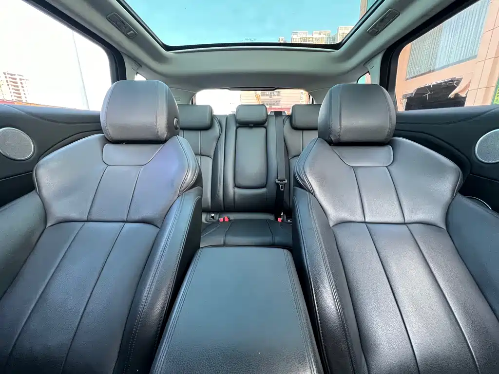 Land Rover Range Rover Evoque 2017 — фото 17