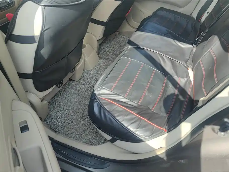 Nissan Sylphy 2018 — фото 11