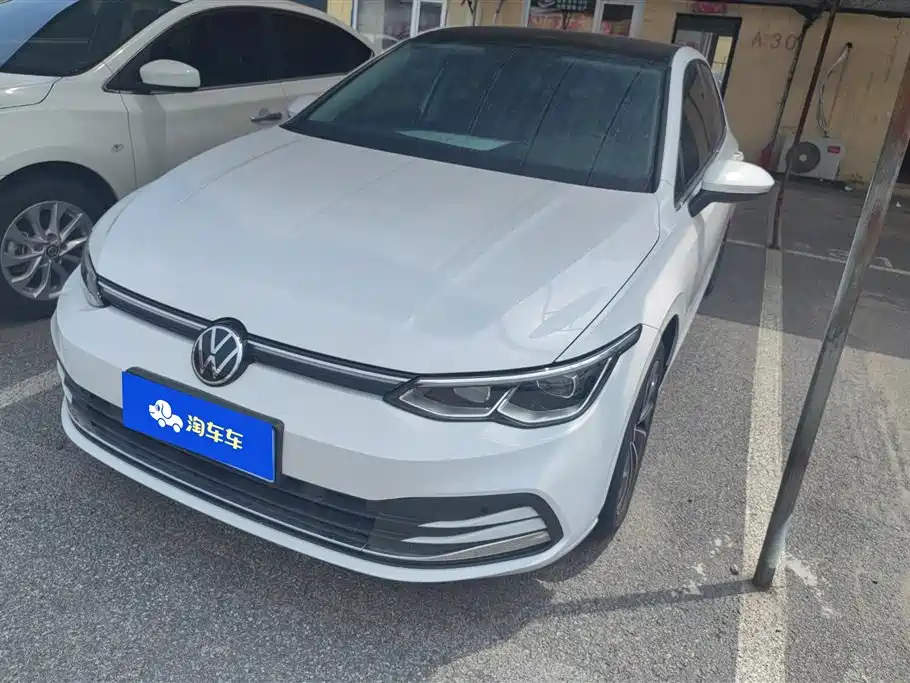 Volkswagen Golf 2022