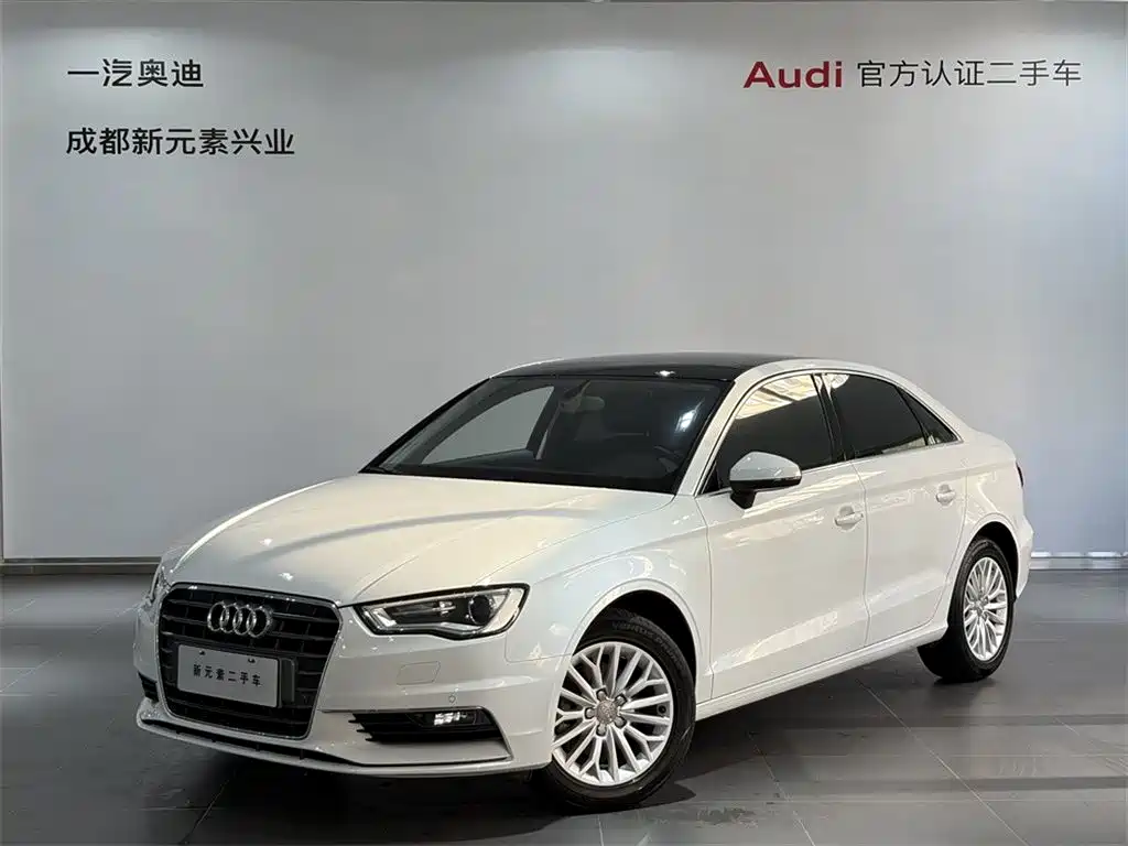 Audi A3 2015 — фото 1