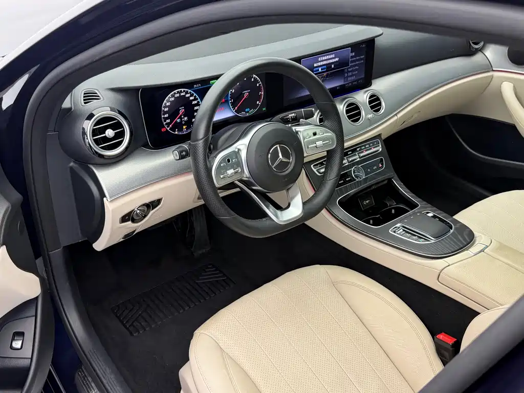 Mercedes-Benz E-Class 2019 — фото 10