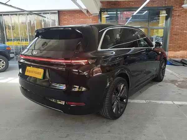 Li Auto L7 2024