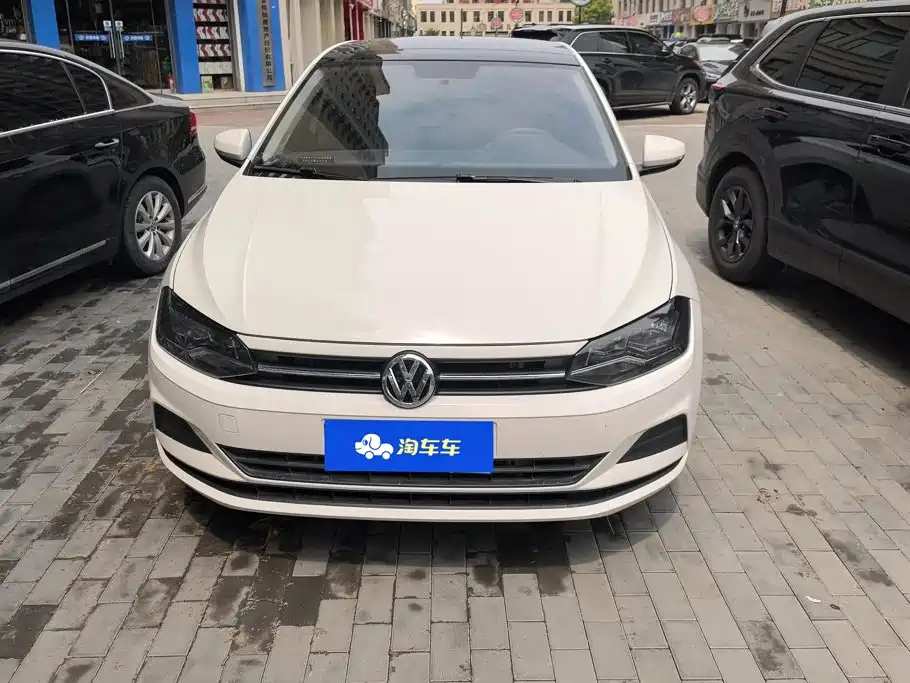 Volkswagen Polo 2021