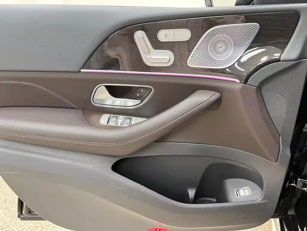 Mercedes-Benz GLE 2020 — фото 12