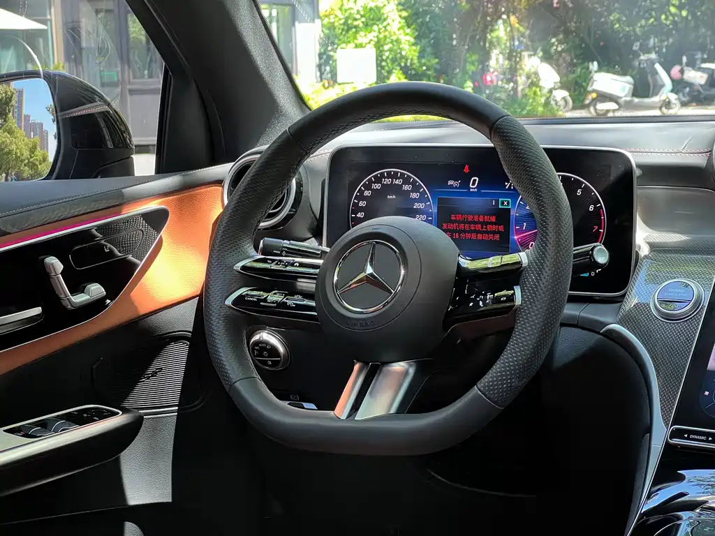 Mercedes-Benz GLC Coupe 2025 — фото 16