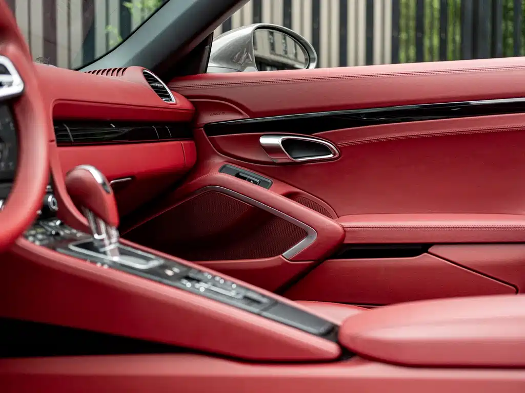 Porsche 718 2023 — фото 10