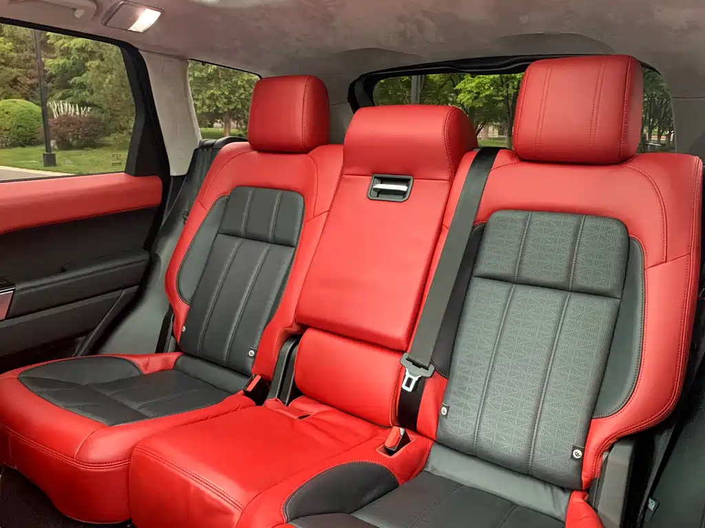 Land Rover Sport 2018 — фото 18
