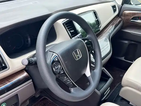 Honda Odyssey 2016