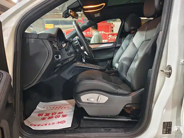 Porsche Macan 2019