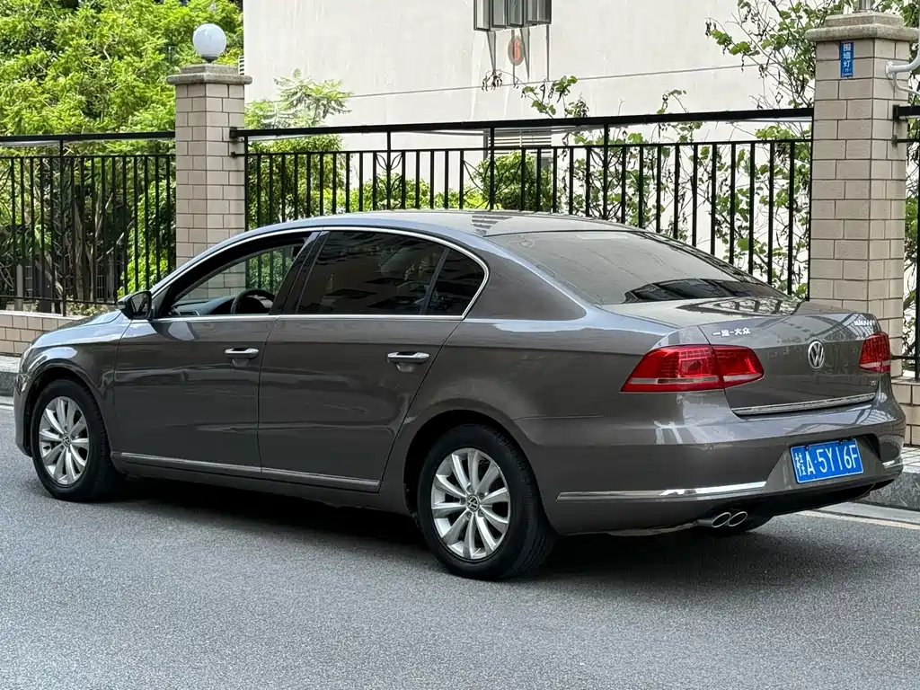 Volkswagen Magotan 2013