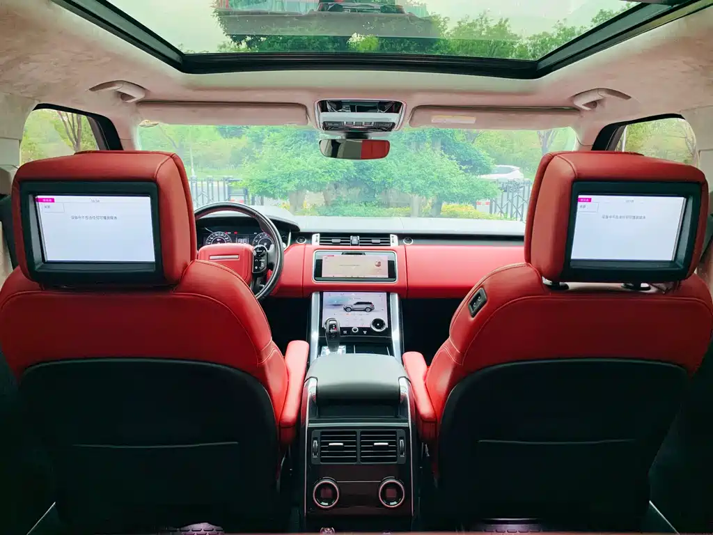Land Rover Sport 2018 — фото 19