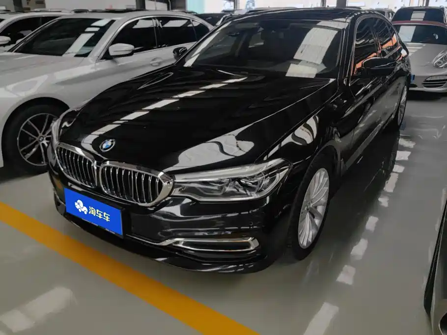 BMW 5 Series 2019