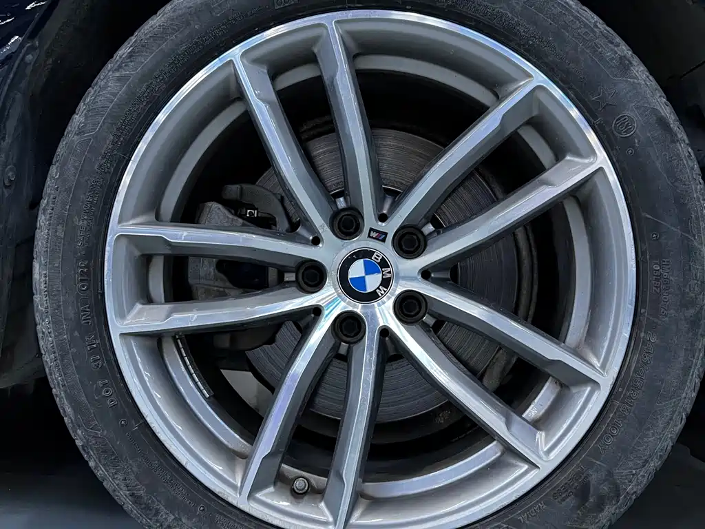 BMW 5 Series 2020