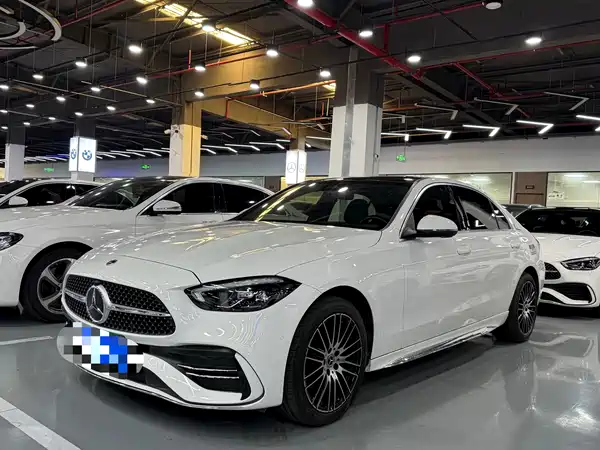 Mercedes-Benz C-Class 2024