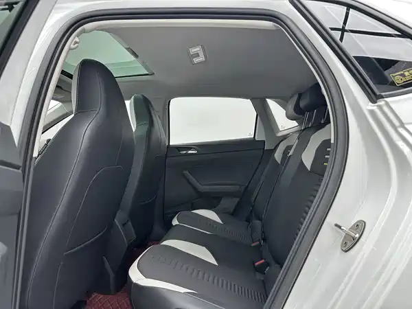 Volkswagen Polo 2023