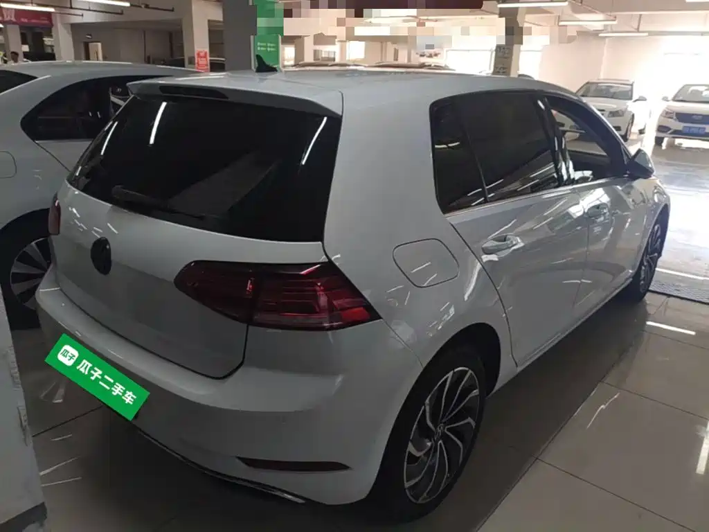Volkswagen Golf 2020