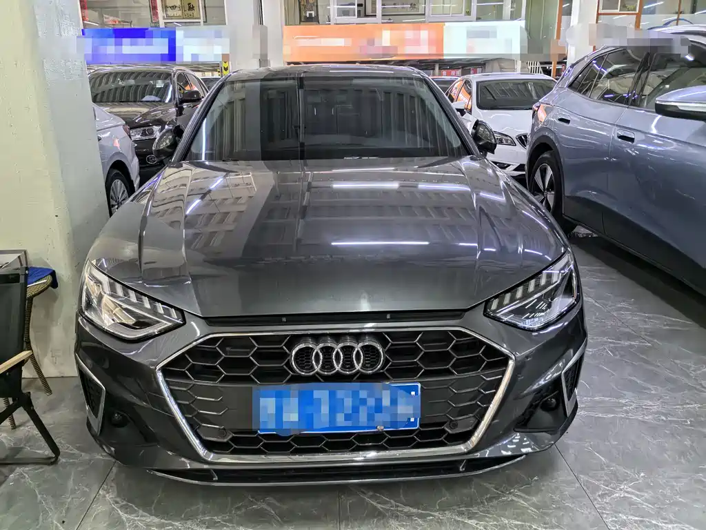 Audi A4L 2021