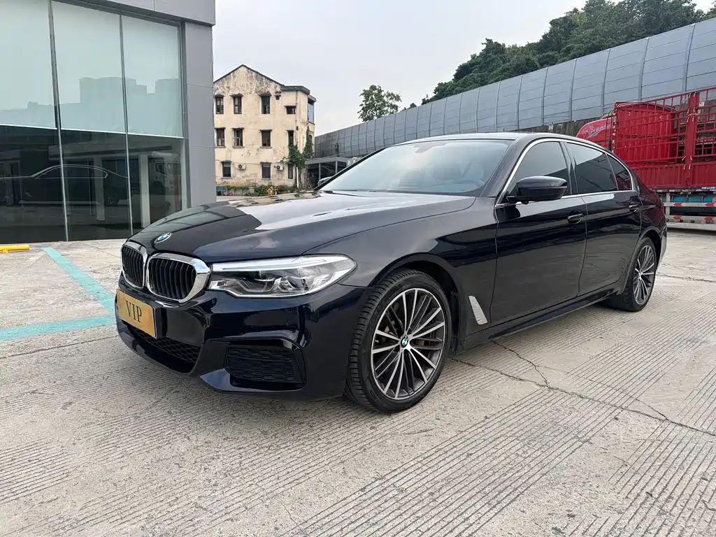 BMW 5 Series 2020
