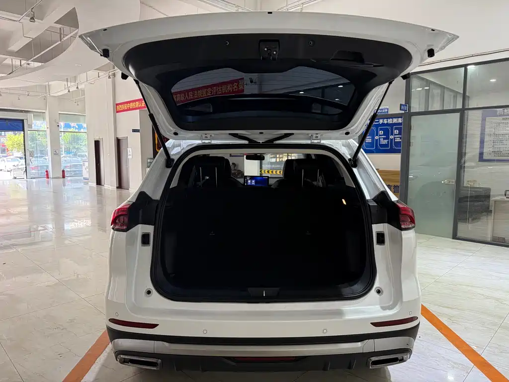 Haval H6 2023 — фото 18