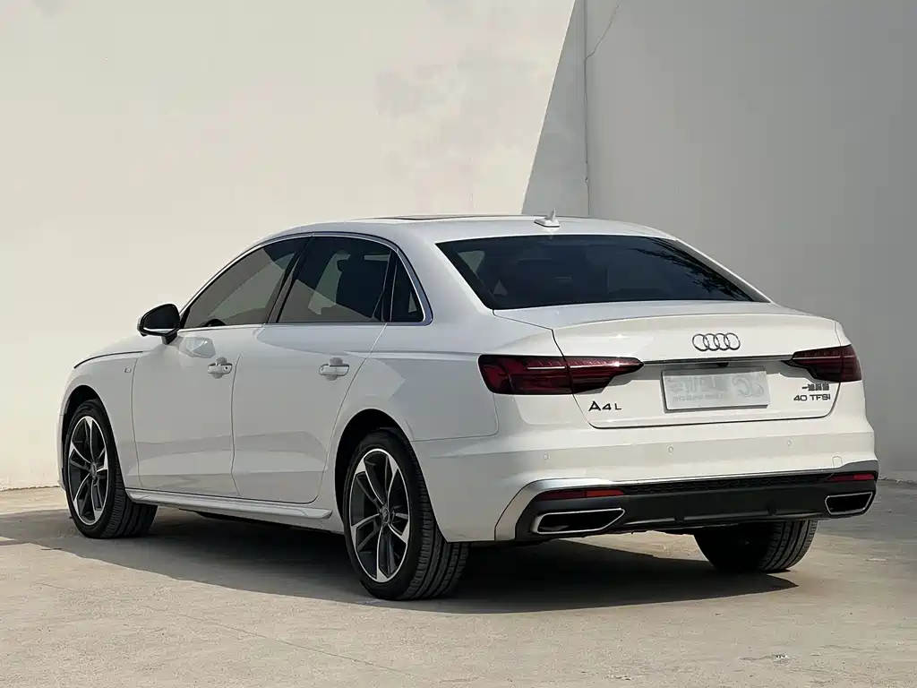 Audi A4L 2022