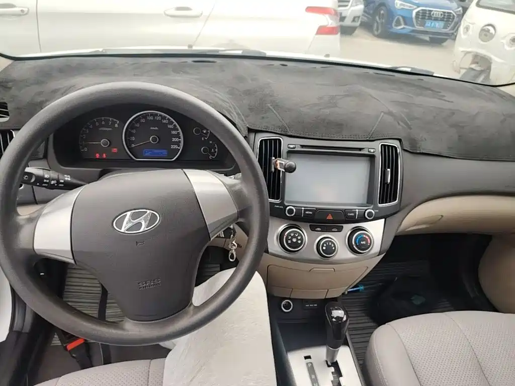 Hyundai Joyful 2015 — фото 10